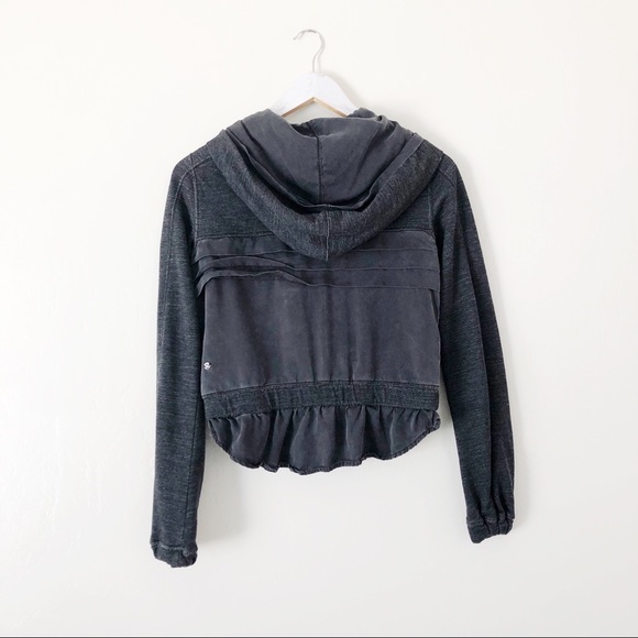 Lululemon Sattva Ruffle Jacket - Picture 8 of 8